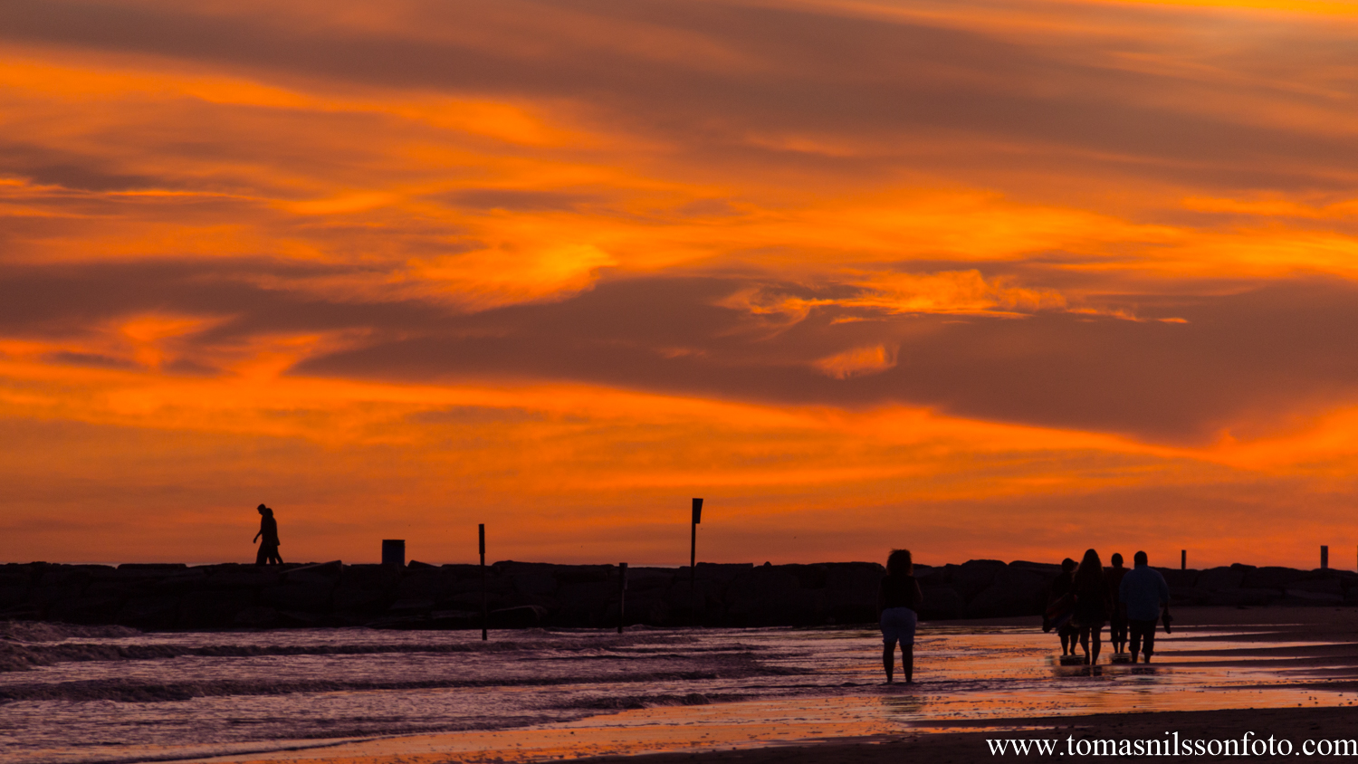 This photo taken in Galveston, Texas might be an inspiration for a story this year. We'll see.