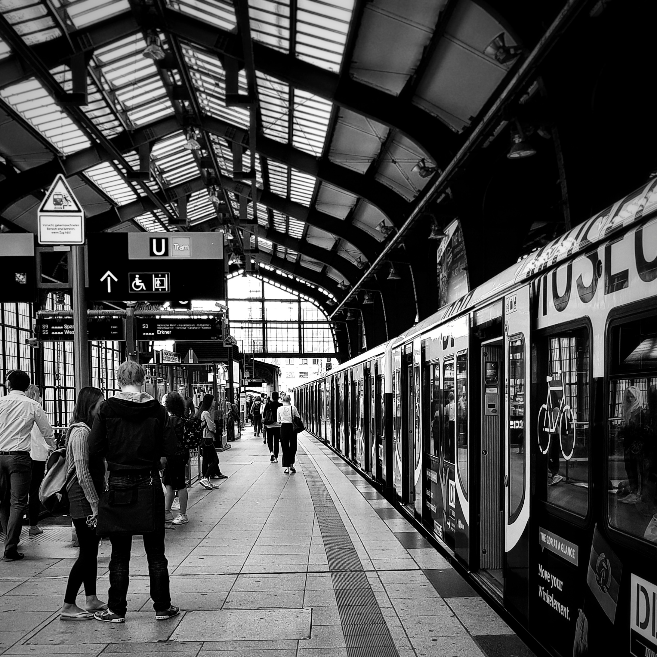 Day 183 - July 02: Commuters on the platform