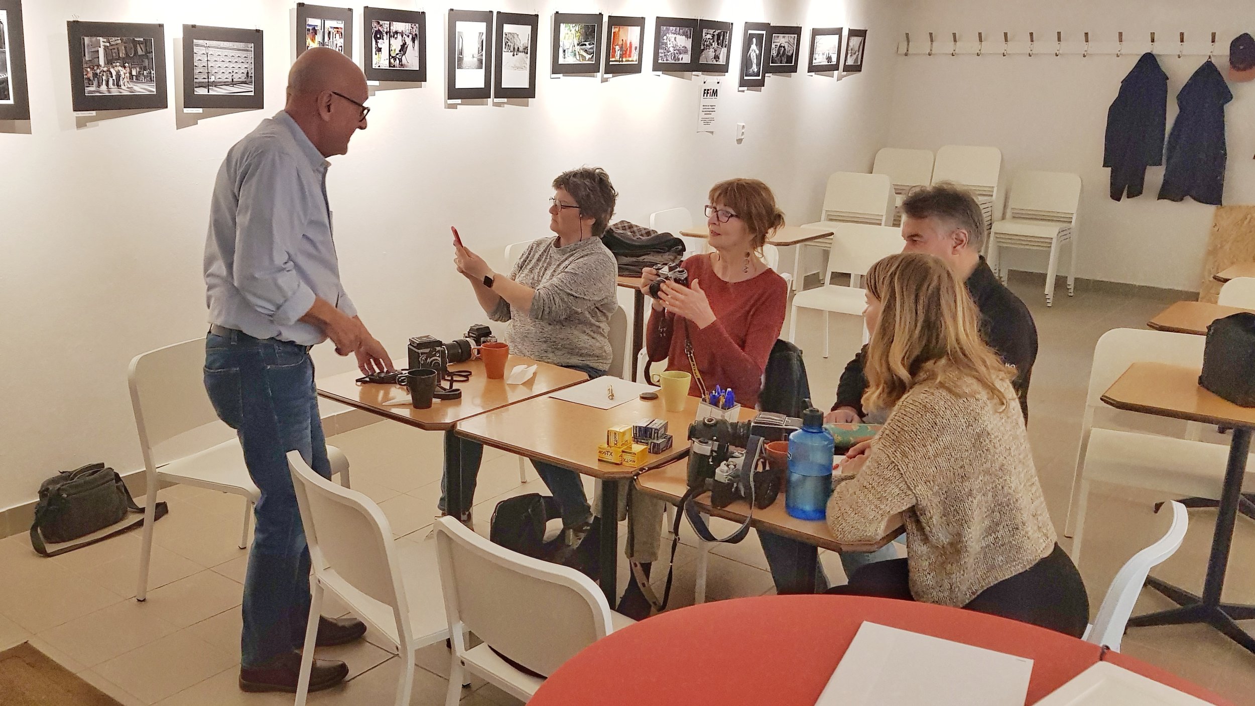 Conny talking about the methods of measuring light in camera vs with a light meter.