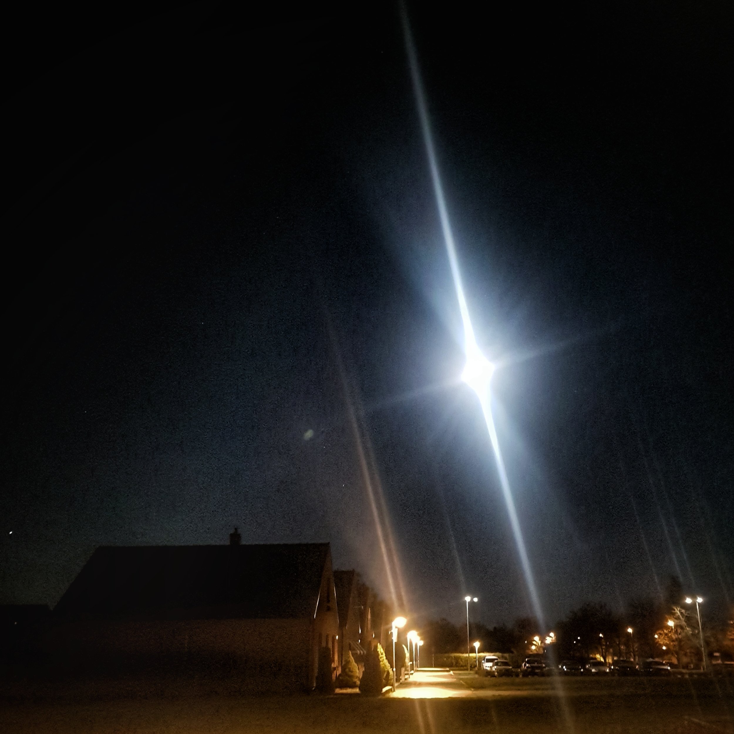 Day 112 - April 22: Moon over Suburbia