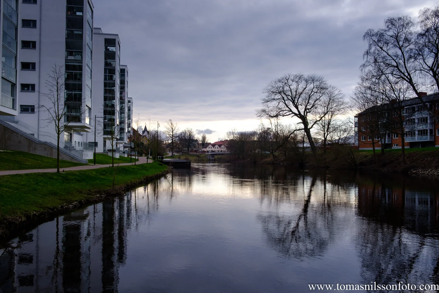 A stroll by the river