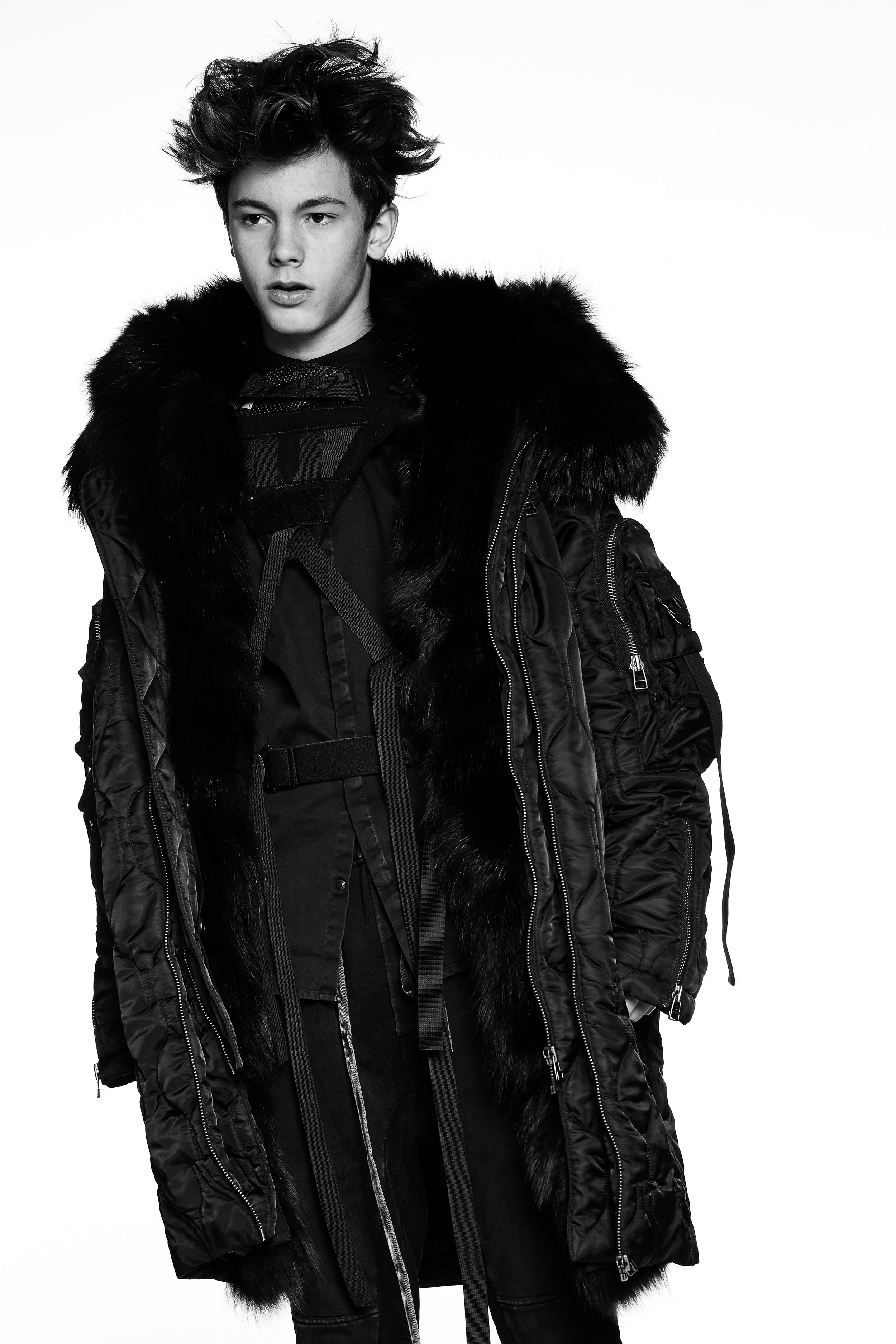 Look 8_XB OFCL AW17 by Aldo Carrera9813_1.jpg
