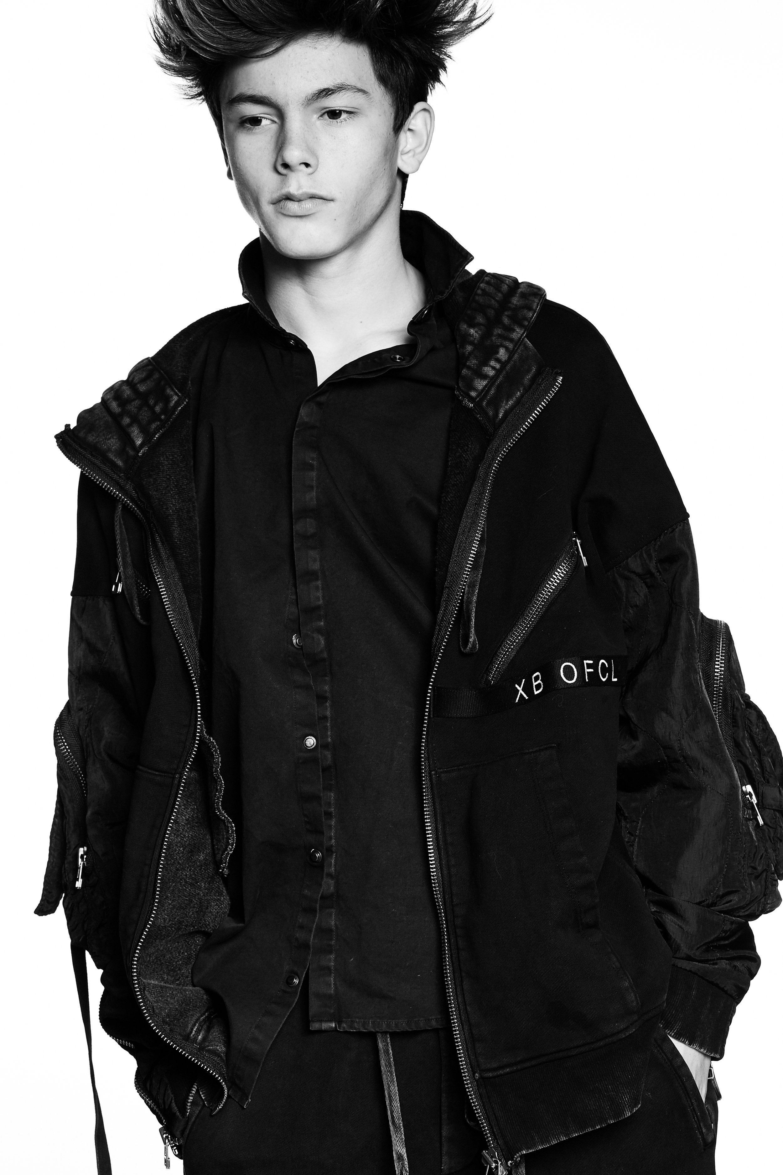 Look 9_XB OFCL AW17 by Aldo Carrera9988.jpg