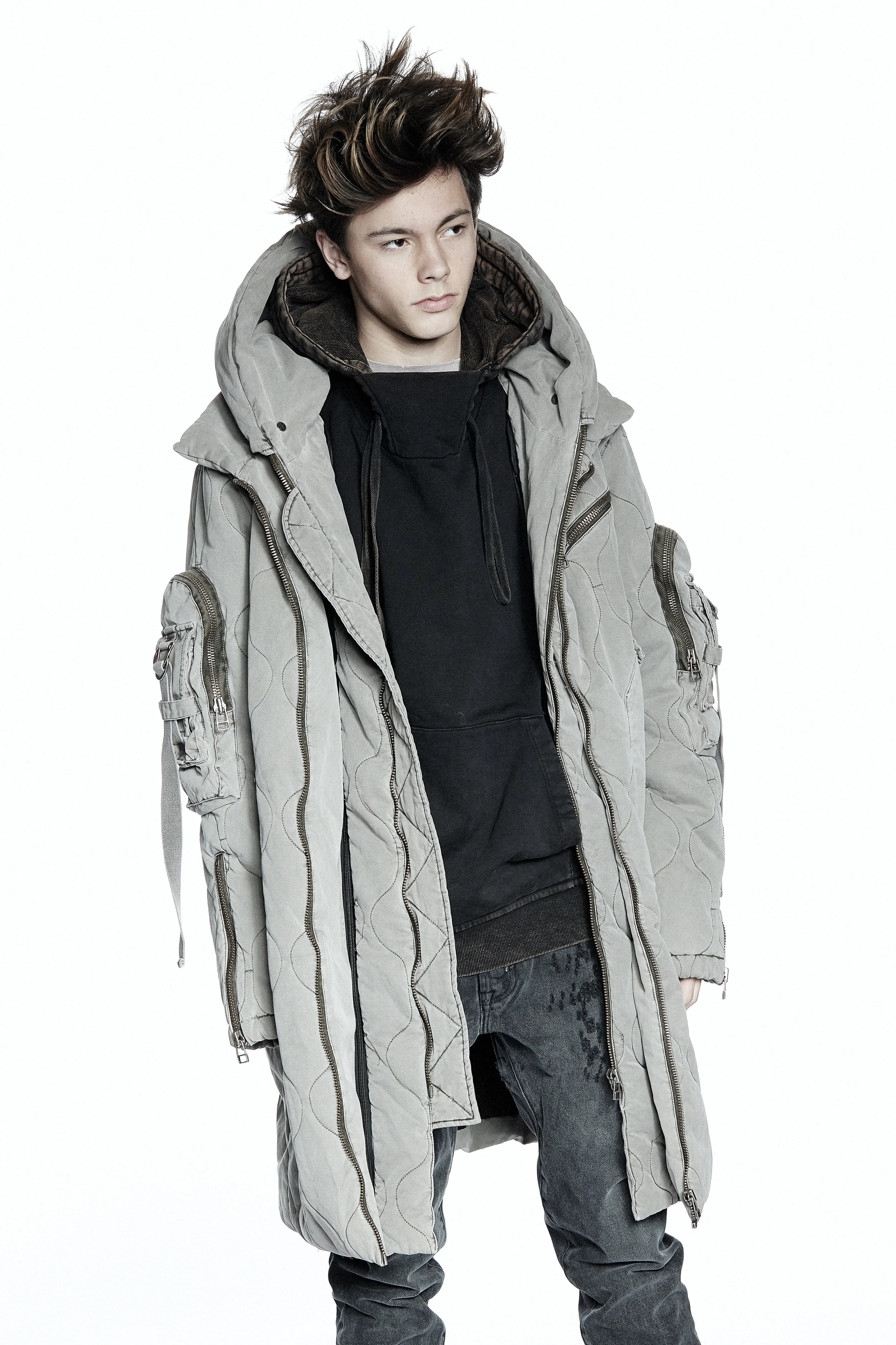 Look 11_XB OFCL AW17 by Aldo Carrera10135_1.jpg