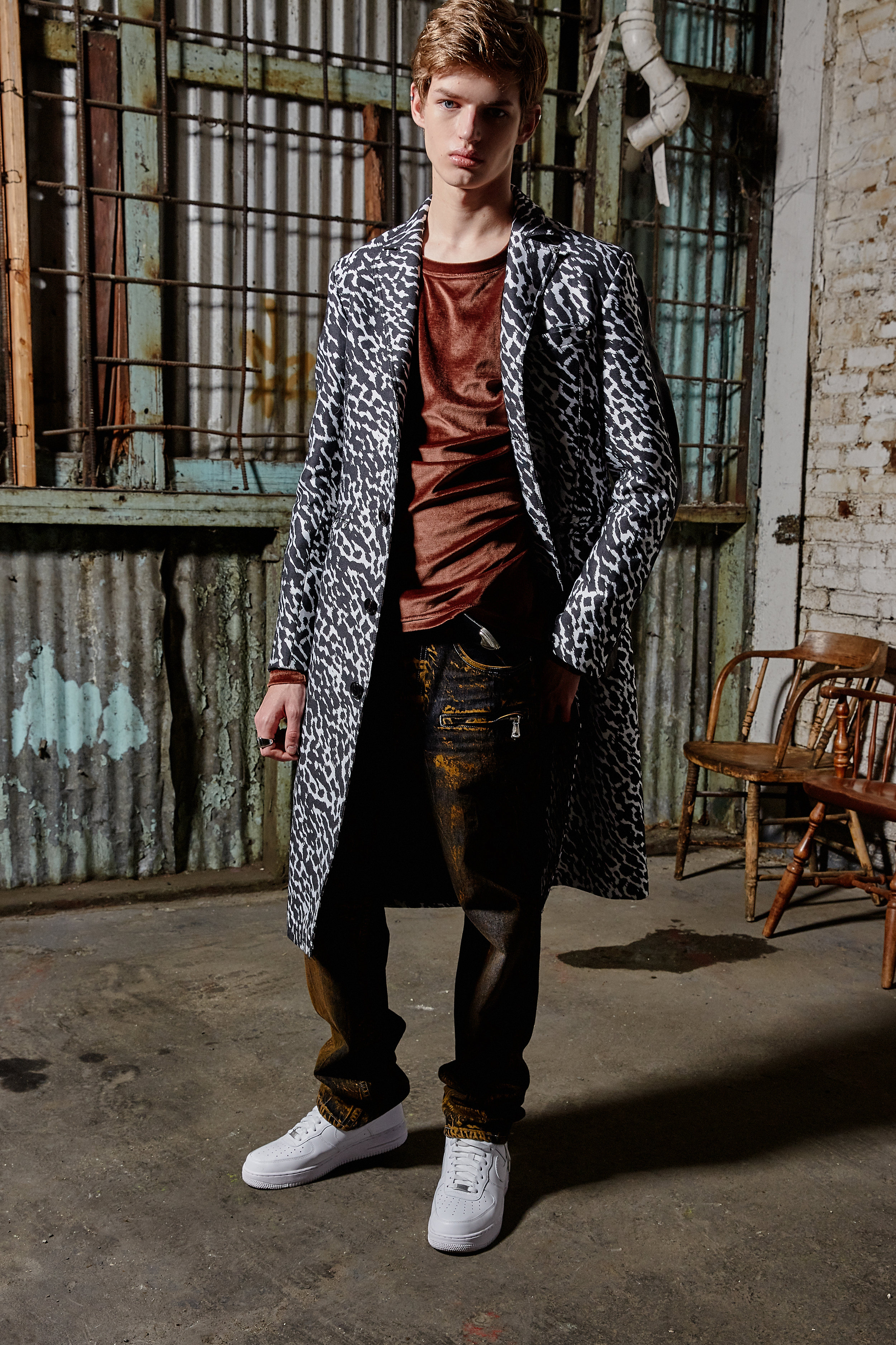 XB OFCL AW18 LOOK 13.jpg