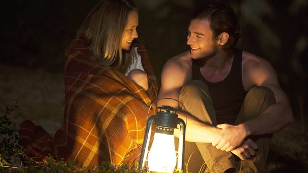 Teresa Palmer and Benjamin Walker in, The Choice