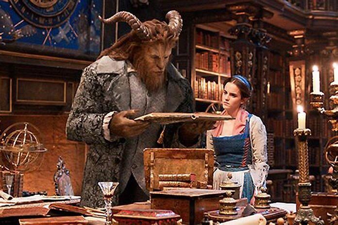Dan Stevens and Emma Watson in, Beauty and the Beast 