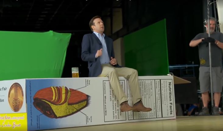 Jason Sudeikis gets small in, Downsizing