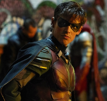 Minka Kelly and Brenton Thwaites discuss their new show "Titans"