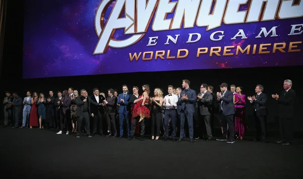 Anthony+Mackie+Victoria+Alonso+Los+Angeles+YM7XptiEv_4l.jpg