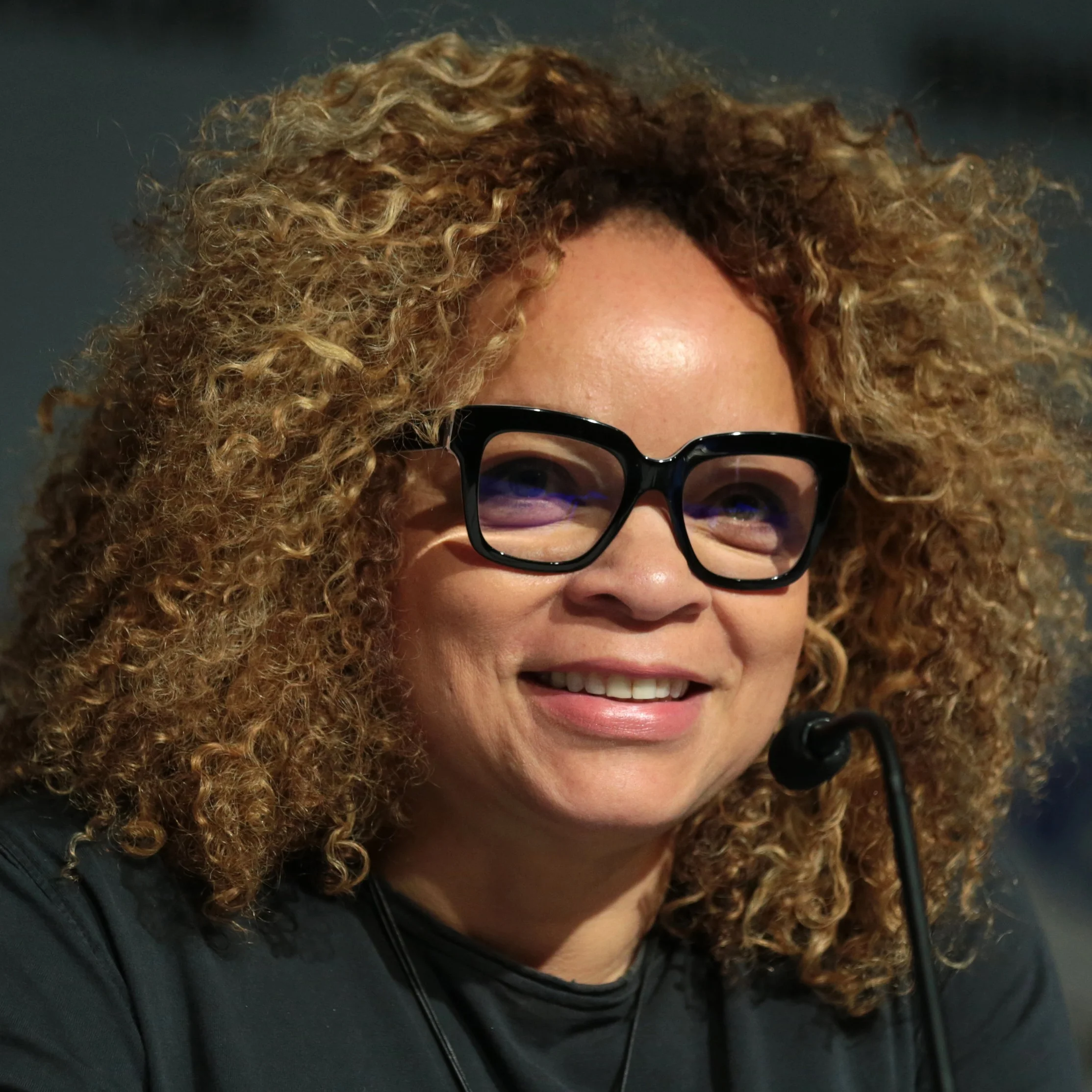 Dolemite Is My Name - Ruth E. Carter Interview