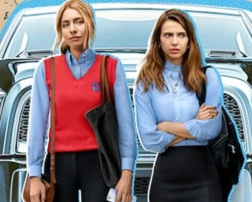 TEENAGE BOUNTY HUNTERS - THE STARS DISH ON THE HIT NEW NETFLIX SERIES