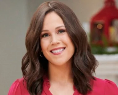 "WHEN CALLS THE HEART" - ERIN KRAKOW INTERVIEW