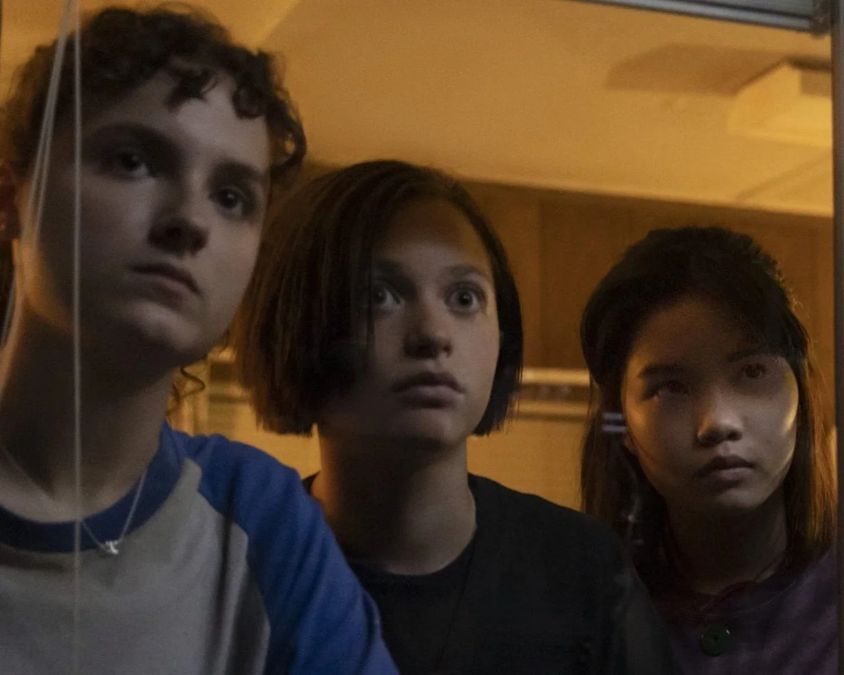 PAPER GIRLS - CATCHING UP WITH THE CAST (INTERVIEWS) 