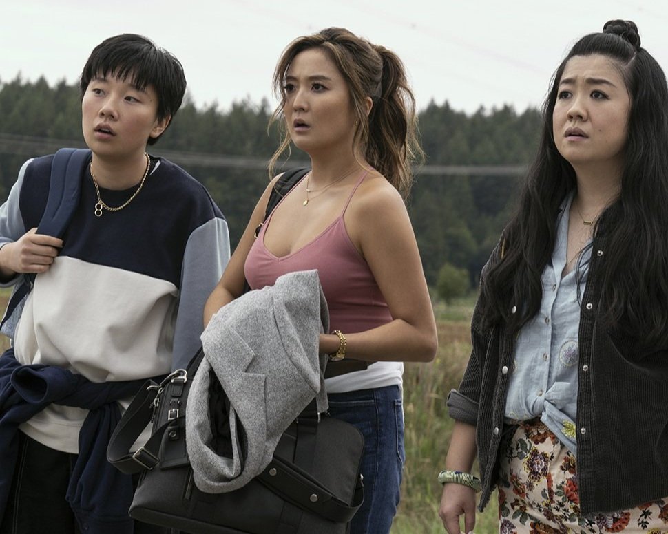 JOYRIDE - GETTING THE SCOOP FROM STARS STEPHANIE TSU and SABRINA WU