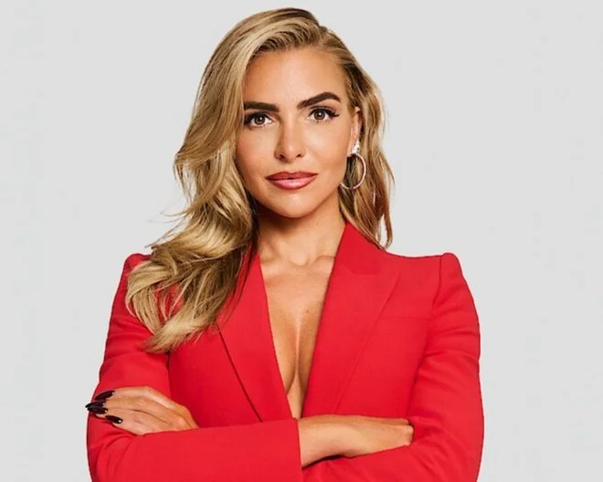 SELLING THE CITY - MEET THE AGENTS WHO ARE BRINGING THE HIGH END DRAMA 