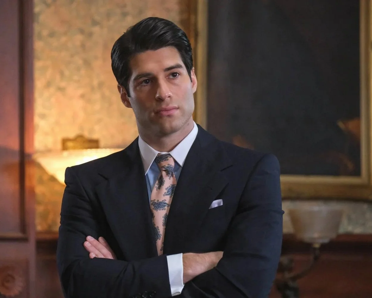 GHOSTS - ASHER GRODMAN GIVES US THE SCOOP ON HIS HIT TV SERIES