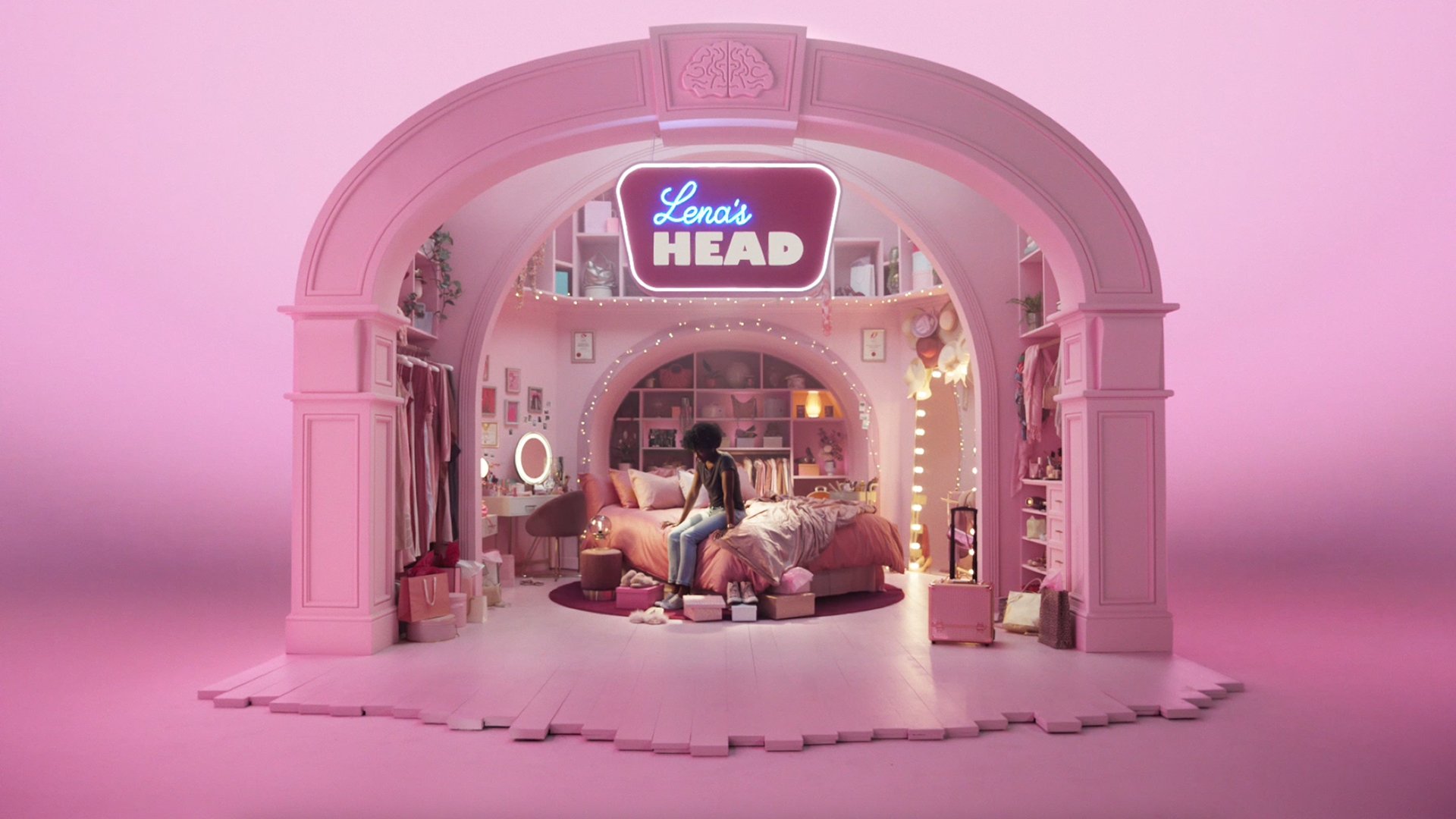 lenas head.jpg