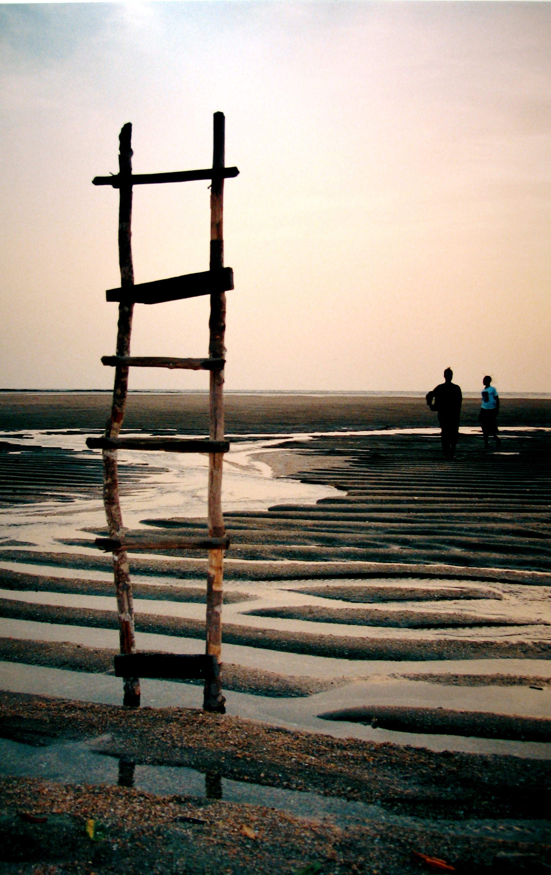 THE CONNECTION BETWEEN WORLDS, GUINEA
