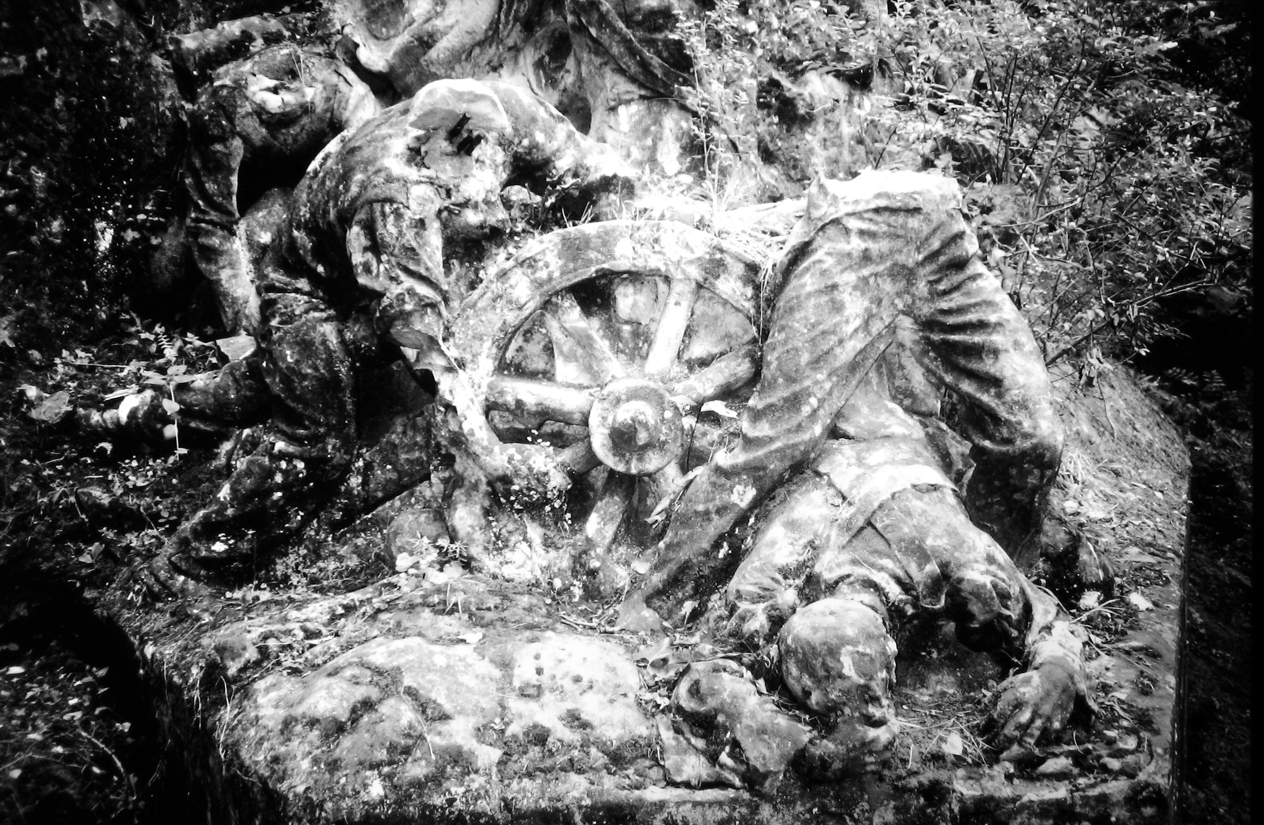 DYING MONUMENT, SAN SEBASTIAN, SPAIN