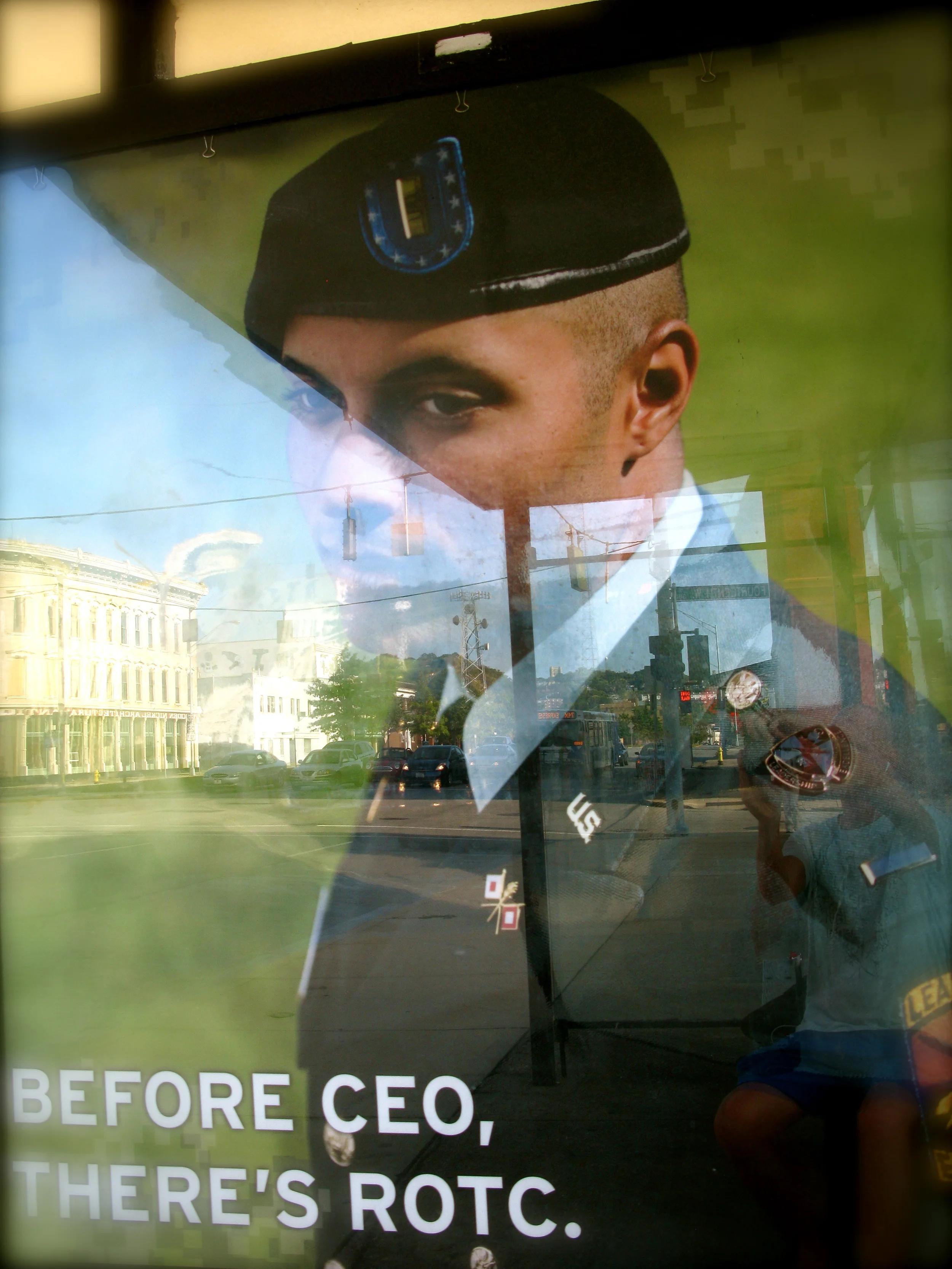 BUS STOP, CINCINNATI, OHIO