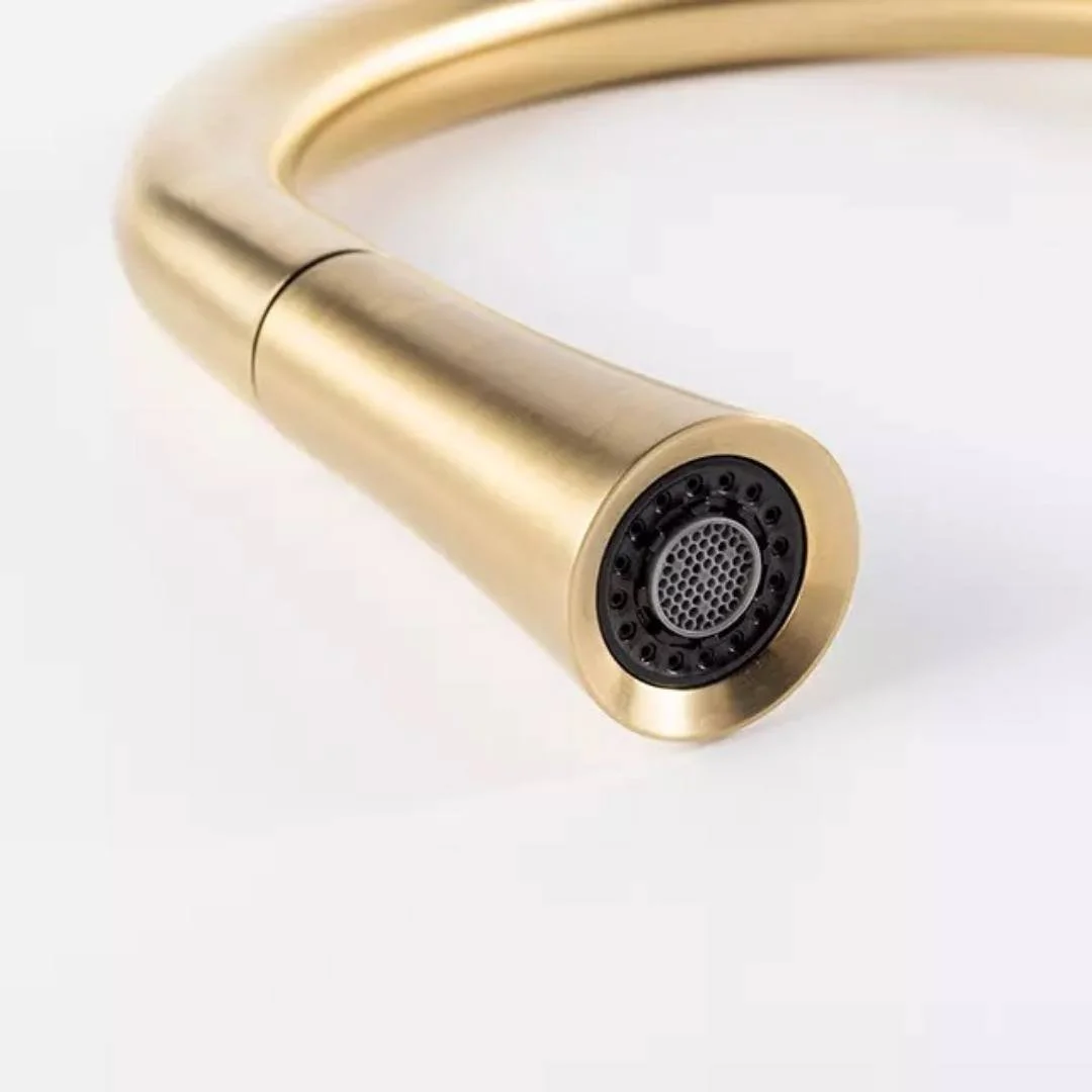 Kitchen faucet gold (Copy)
