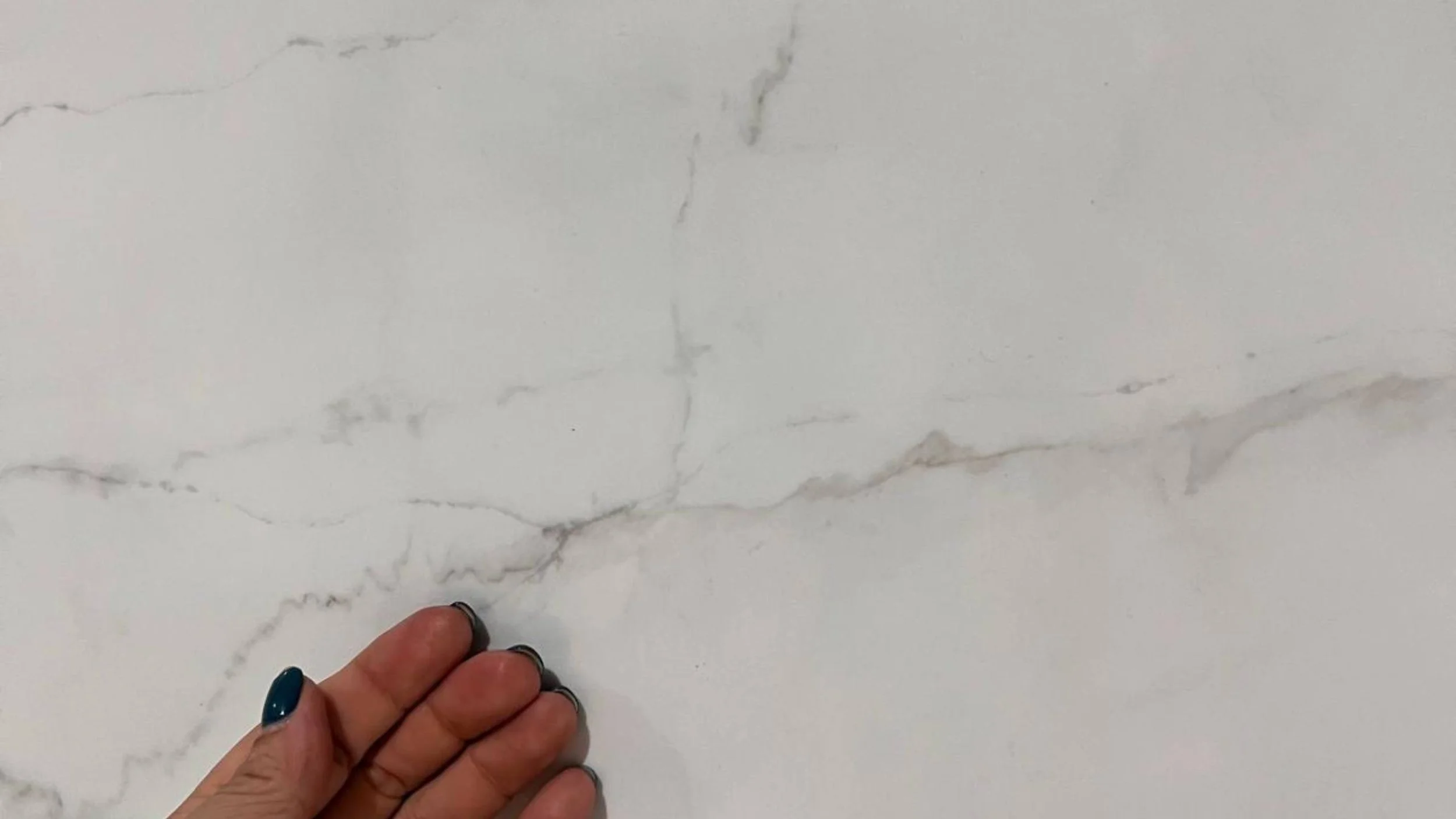 Rodas Cuarzo Placa Sublimada Ninham Quartz Website (3).jpg