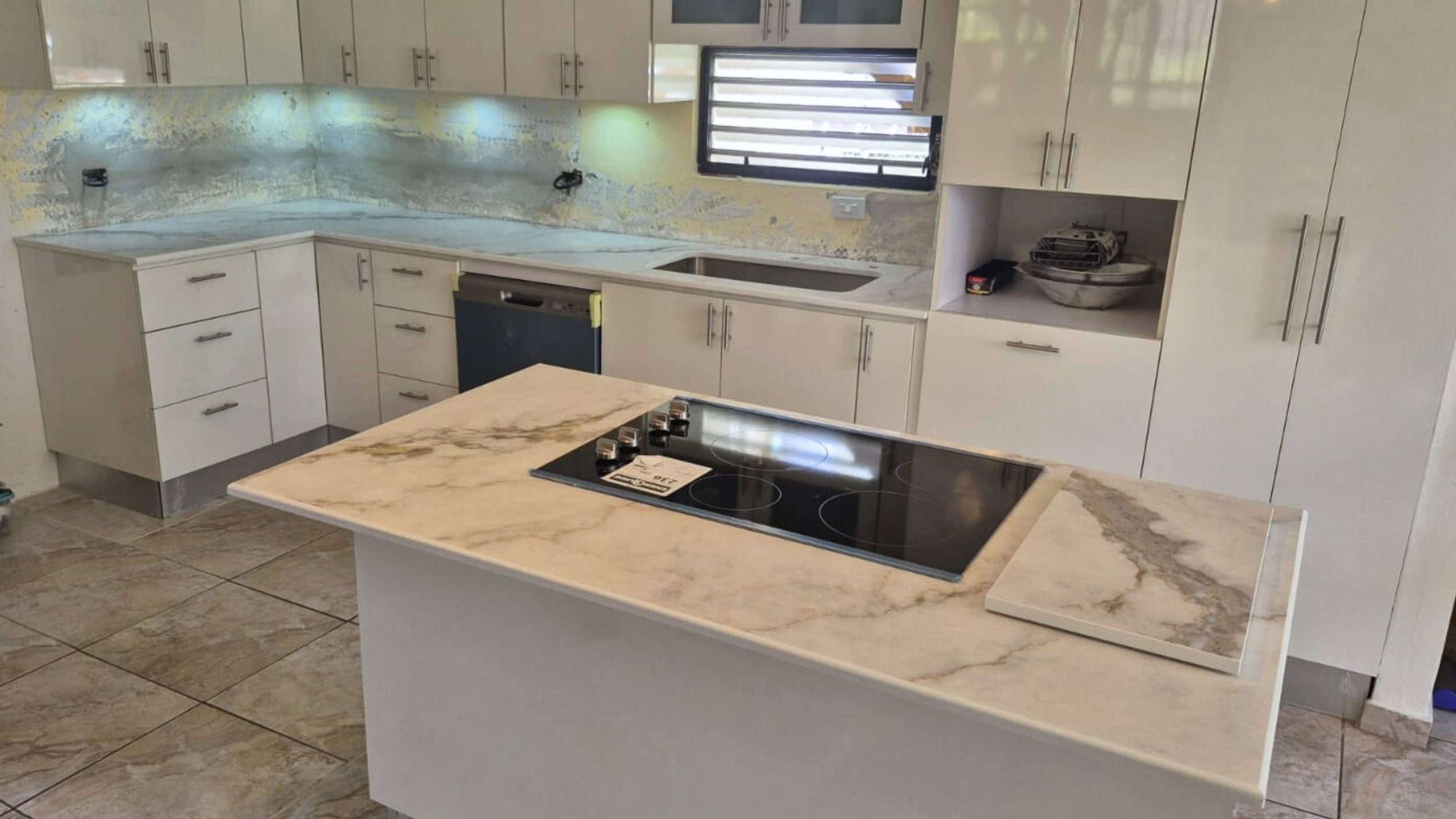 Ermioni Cuarzo tope Ninham  (4).jpg