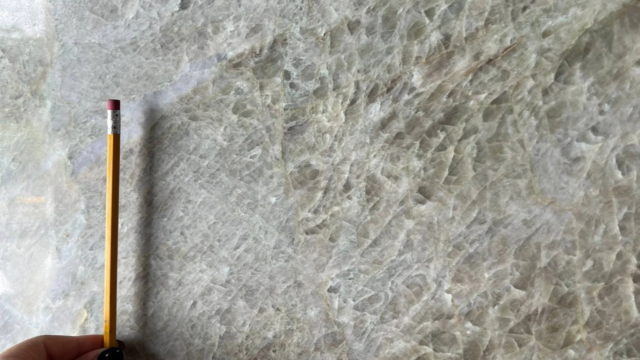 Cuarcita Blanco Perla (1).jpg