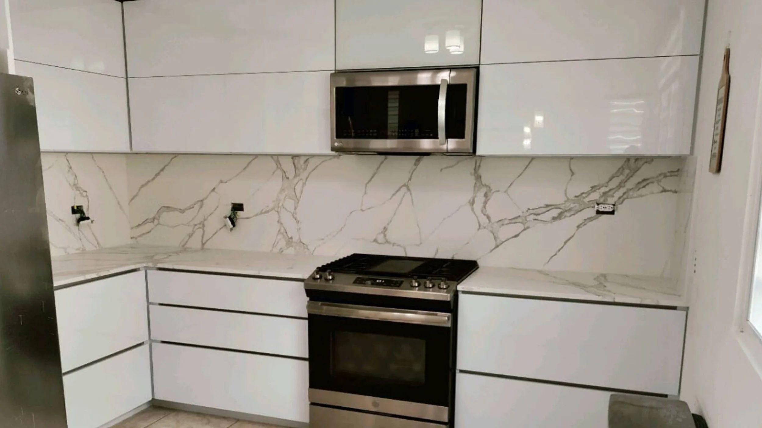 Zagoria Tope y Full Cuarzo.jpg