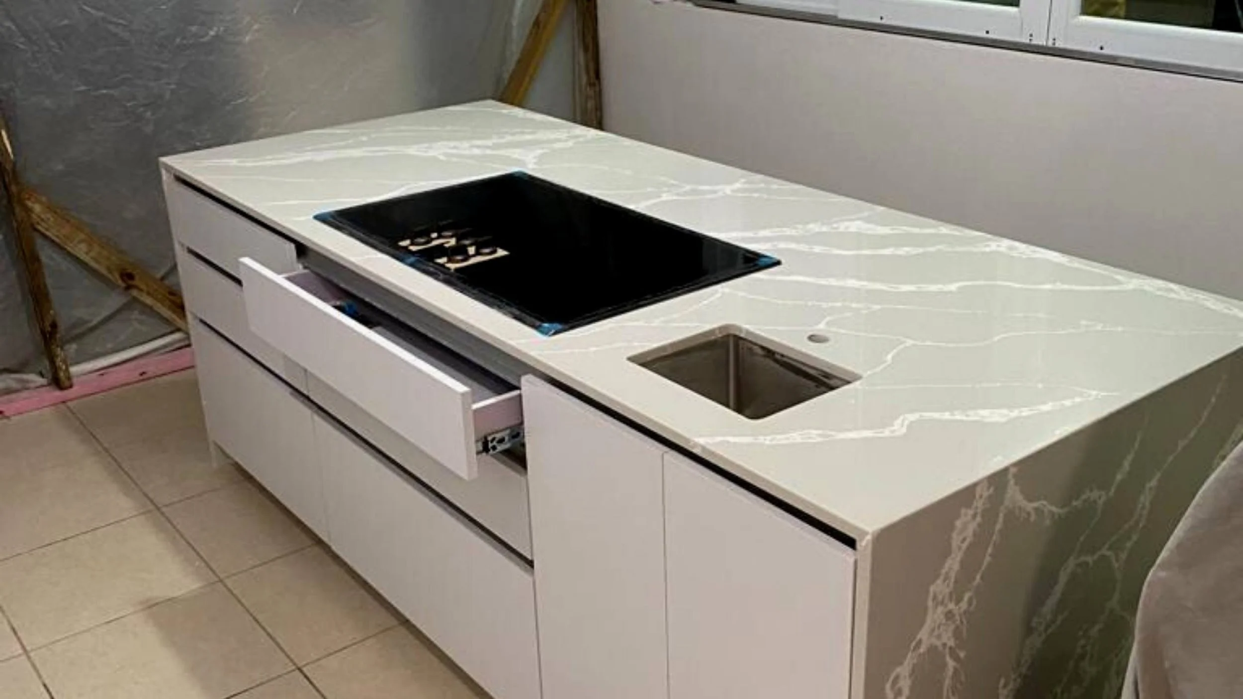 Skiathos Isla Tope Cuarzo.jpg