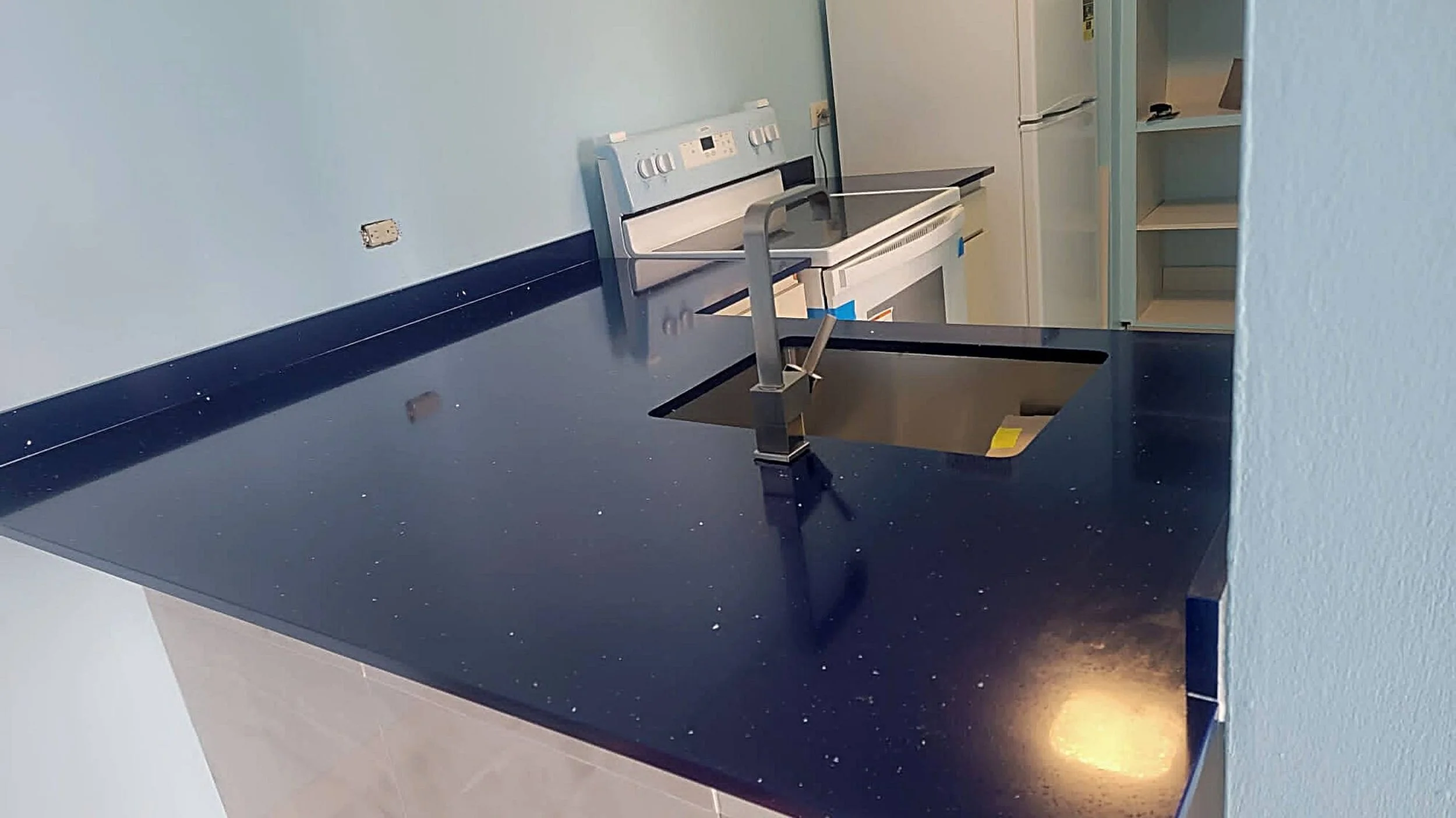 Zante Countertop Quartz.jpg