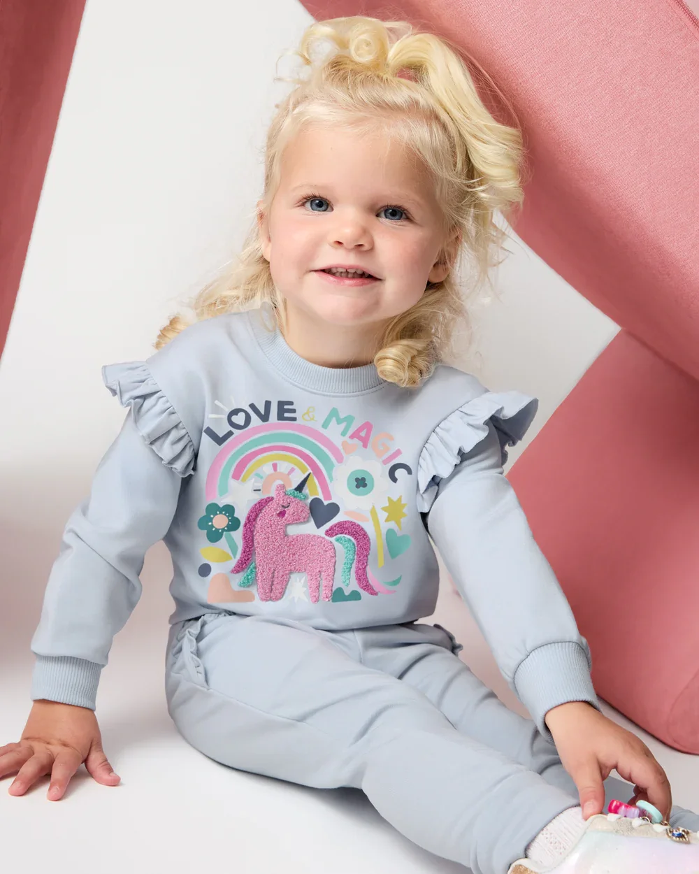 Shot_7_Unicorn_Blossoms_Sweatshirt_Jogger_93761.webp