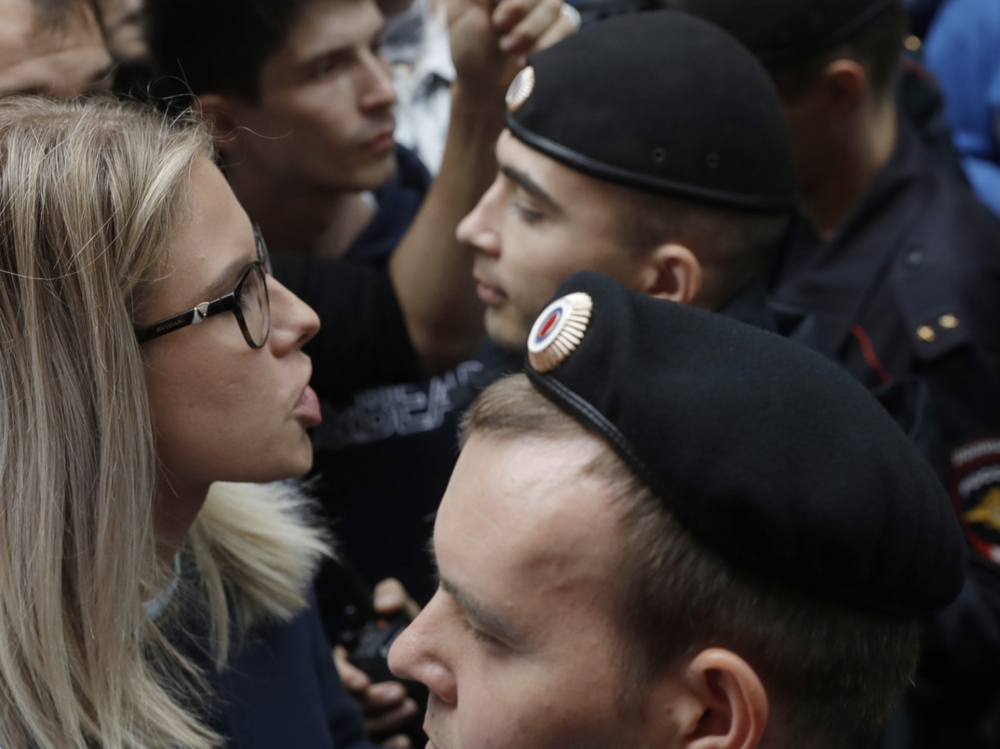 Pavel Golovkin/AP