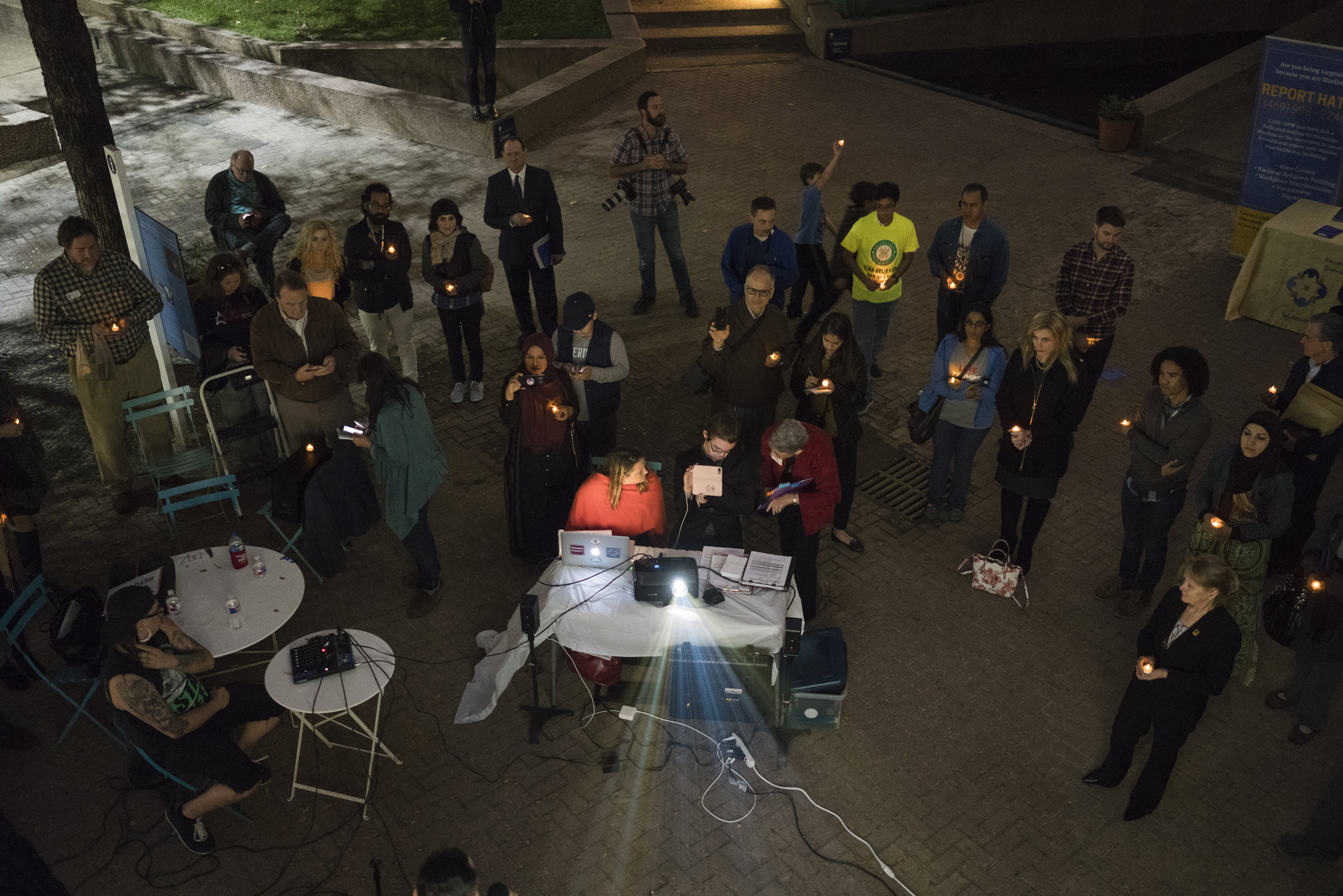 CAIR-TX Holds Immigration Vigil in Preparation for 'Muslim Ban 3.0'