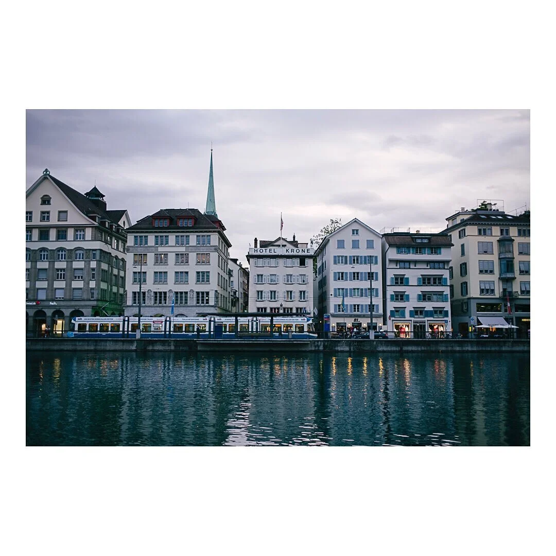 Never thought I&rsquo;d pay the equivalent of 7&euro; for a bottle of water😳 Yet here we are. Also, I like how the water reflection looks like a waterfall😭 Unreal. July 2020
.
.
.
#Leica #LeicaM240 #Leica35mm #Leica35mmSummicron #35Summicron #35mm 
