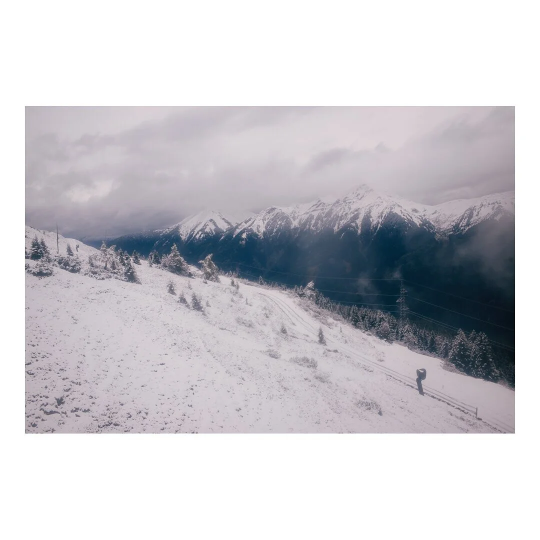 Breathtaking views at the Austrian Alps! It&rsquo;s over 1440 m (~4724 ft) in elevation. It&rsquo;s a decent hike, but you can take the lift if you want. October 2020 
.
.
.
#Leica #LeicaM240 #Leica35mm #Leica35mmSummicron #35Summicron #35 #Summicron