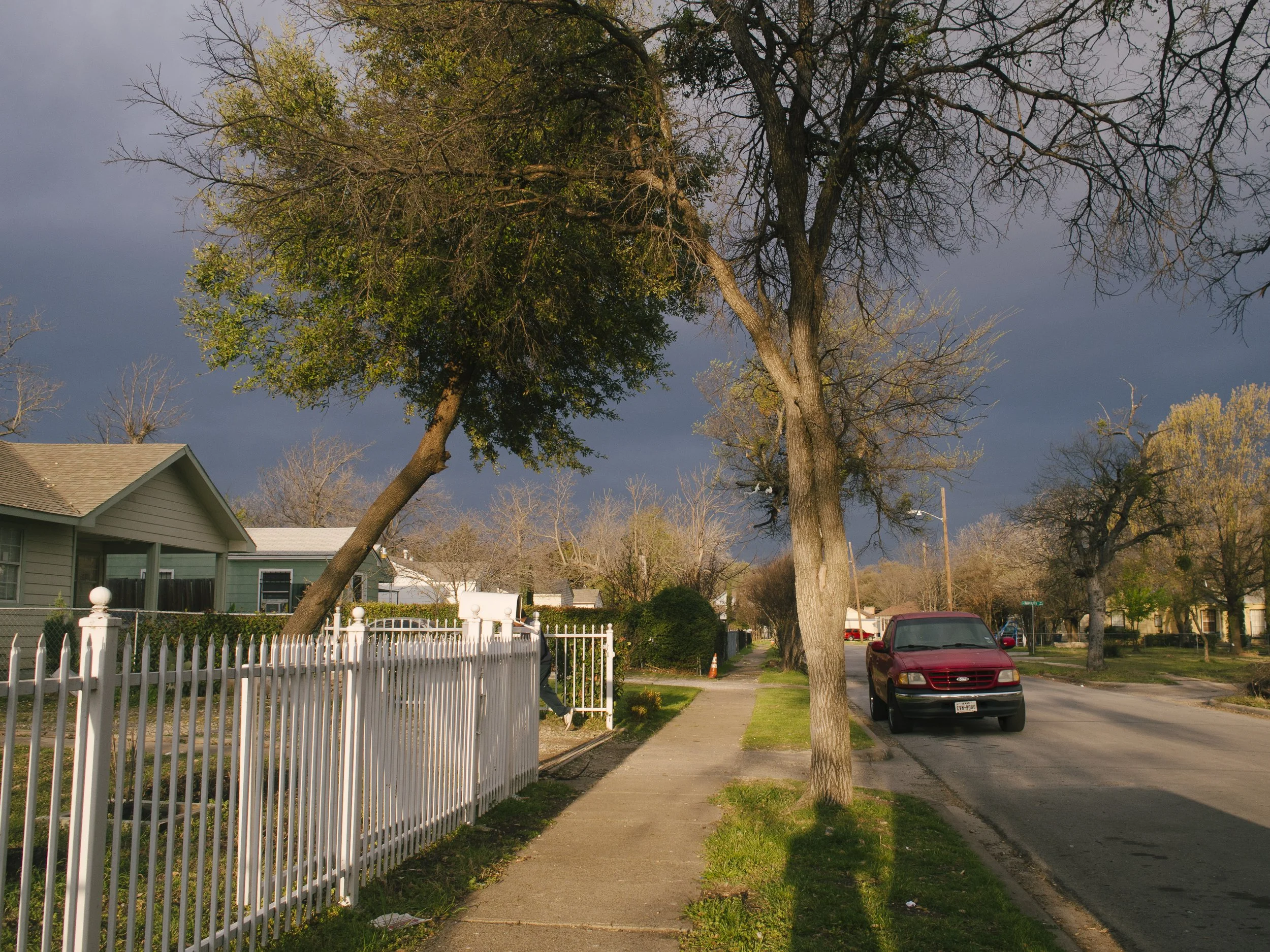f4, 1/500, ISO 200. March 26, 2014