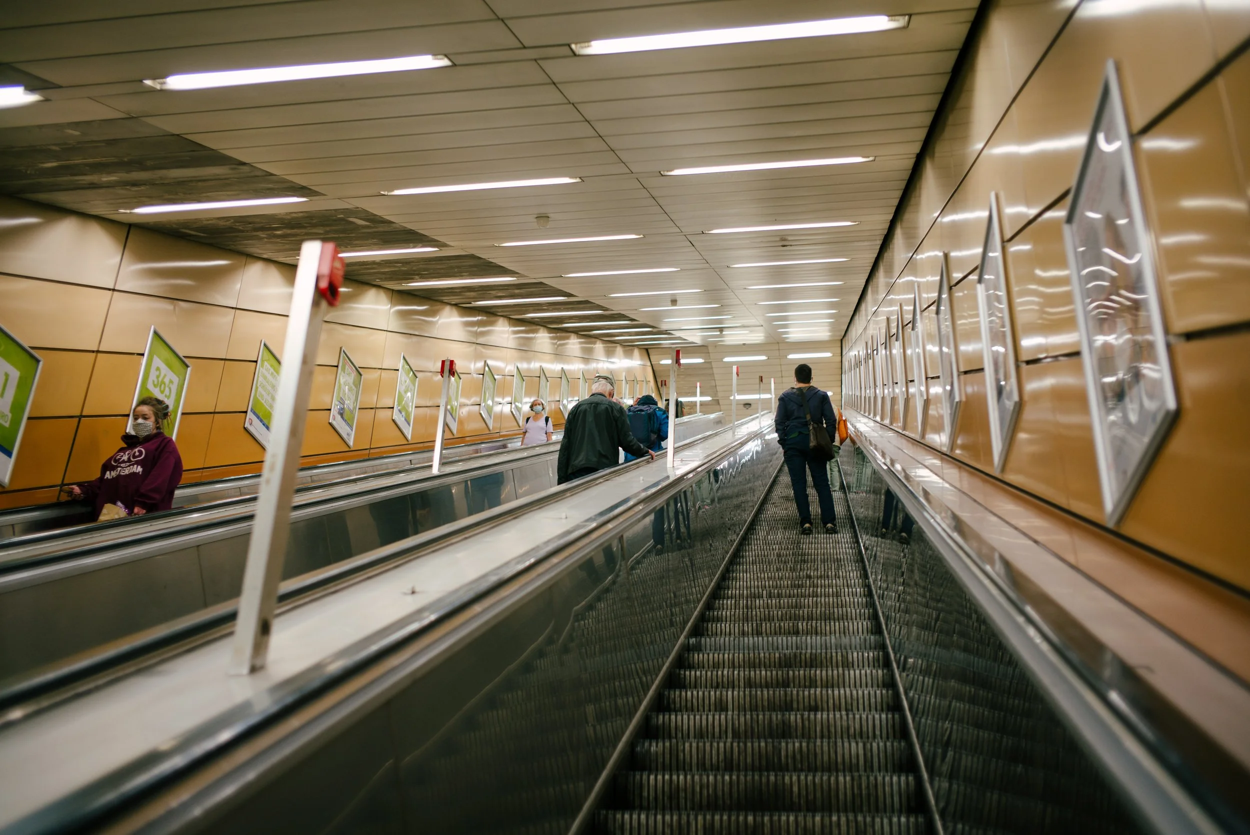 Leica M240, f2.4, 1/60, ISO 400. September 18, 2020