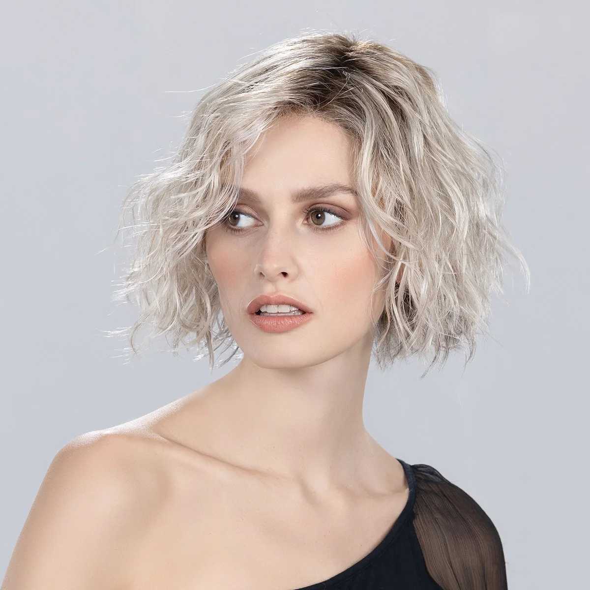 dance-mono-part-silverblonde rooted