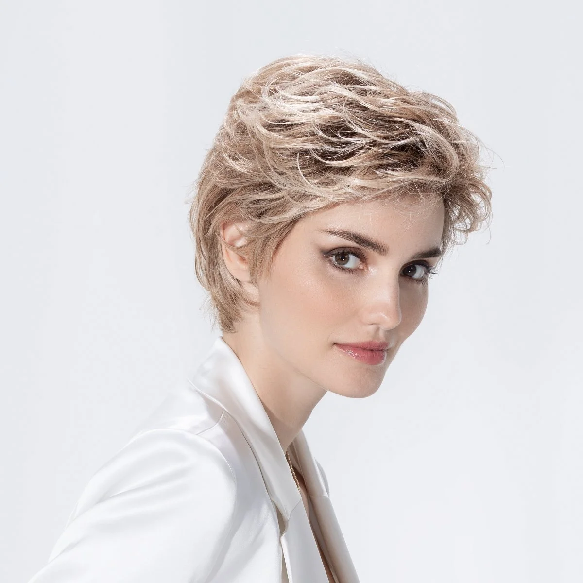 harmony_soft_pearlblonderooted