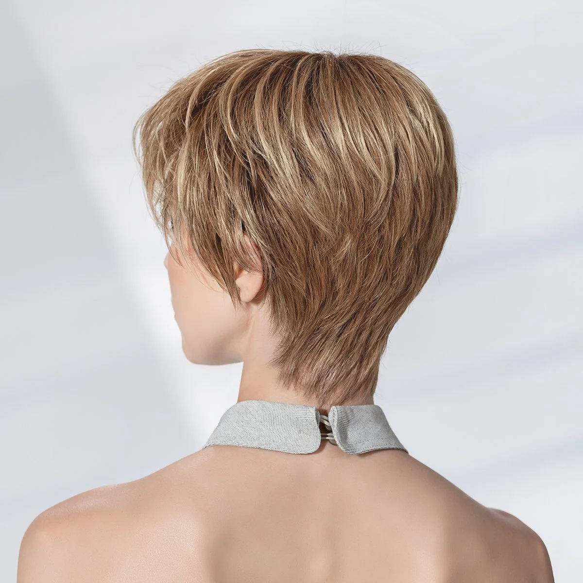 novel_deluxe_darksandrooted