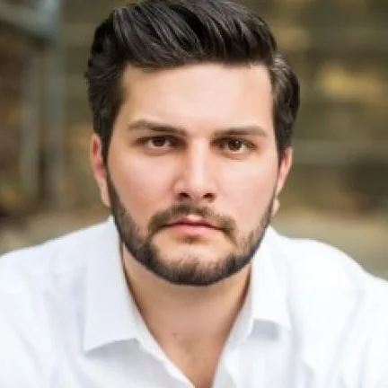 ANDREW MANEA.jpg