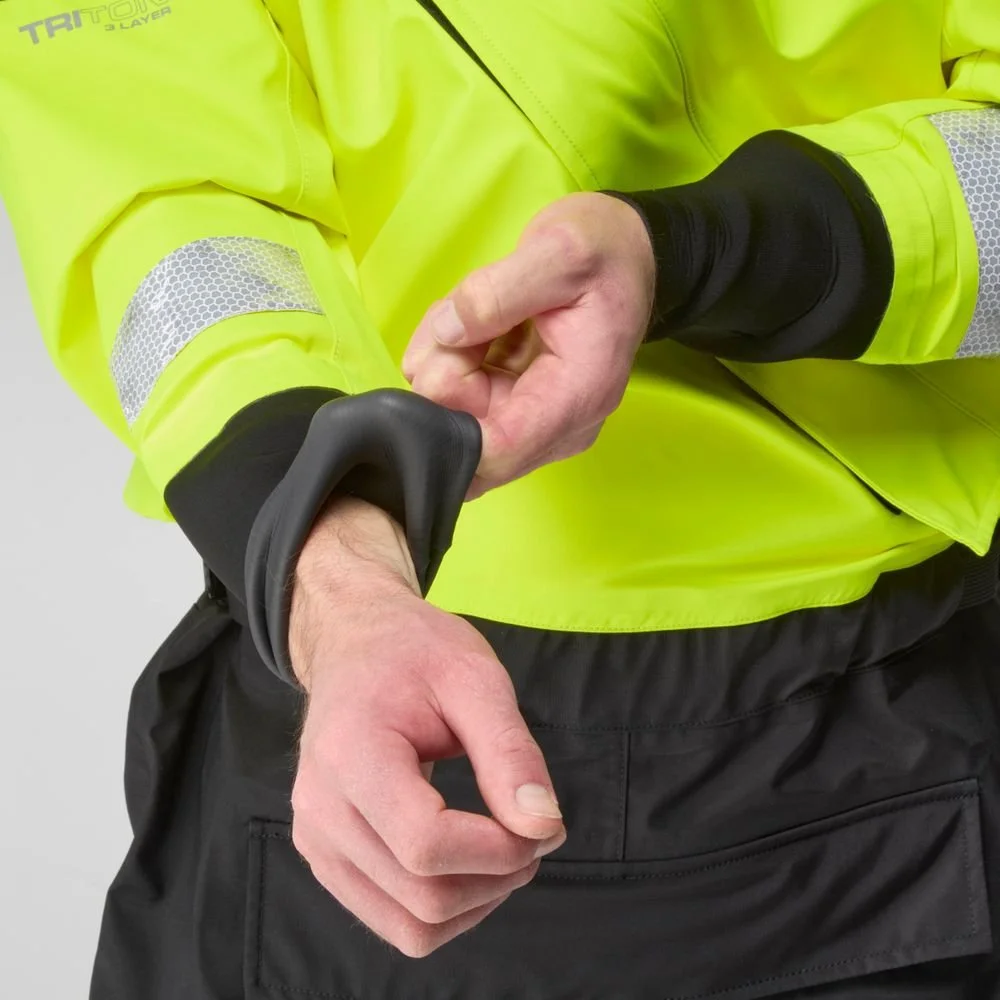 22561_02_SafetyYellow_Model_Detail_112525_1000x1000.jpg