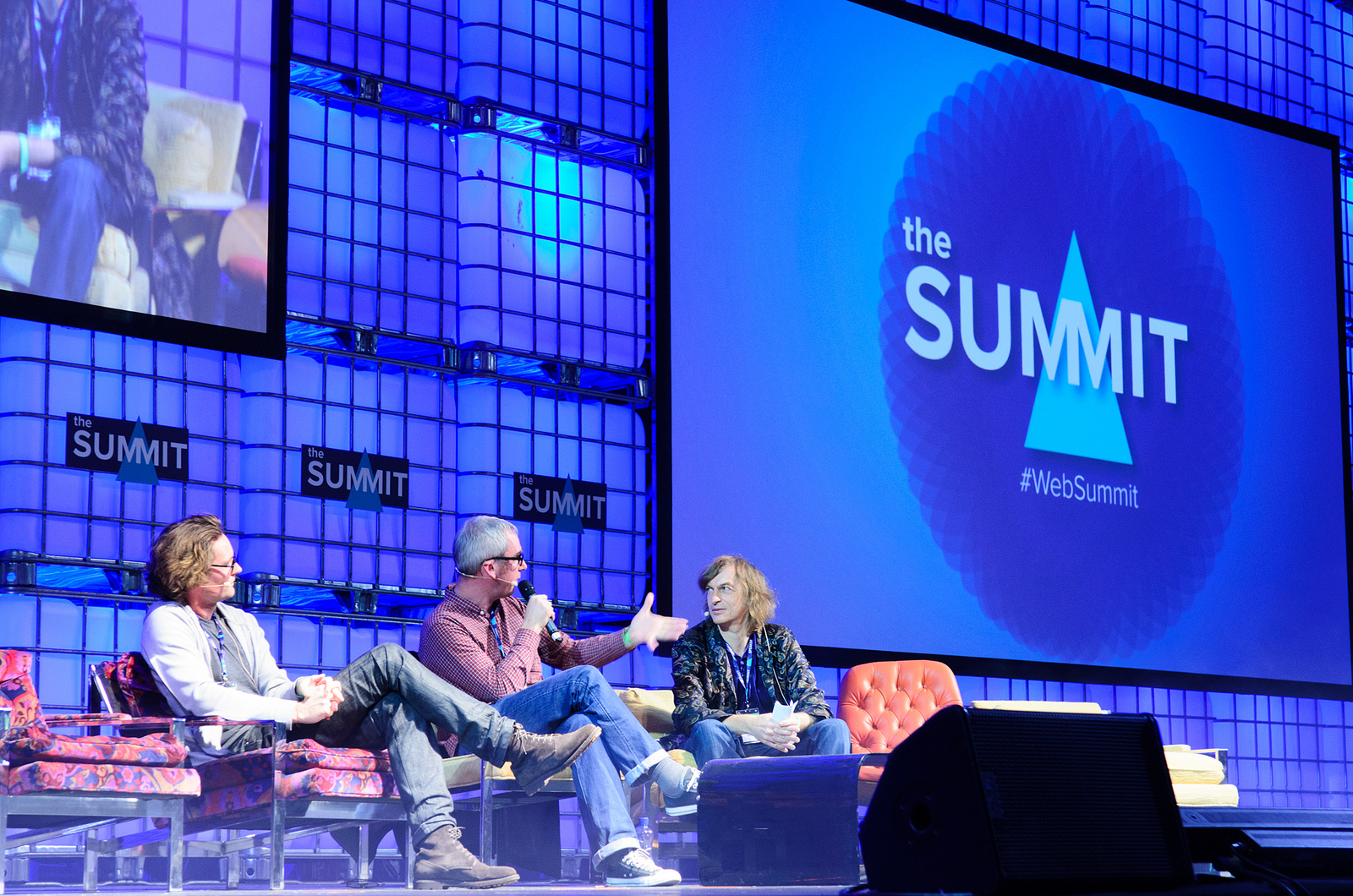 Main-Stage-at-Web-Summit.jpg