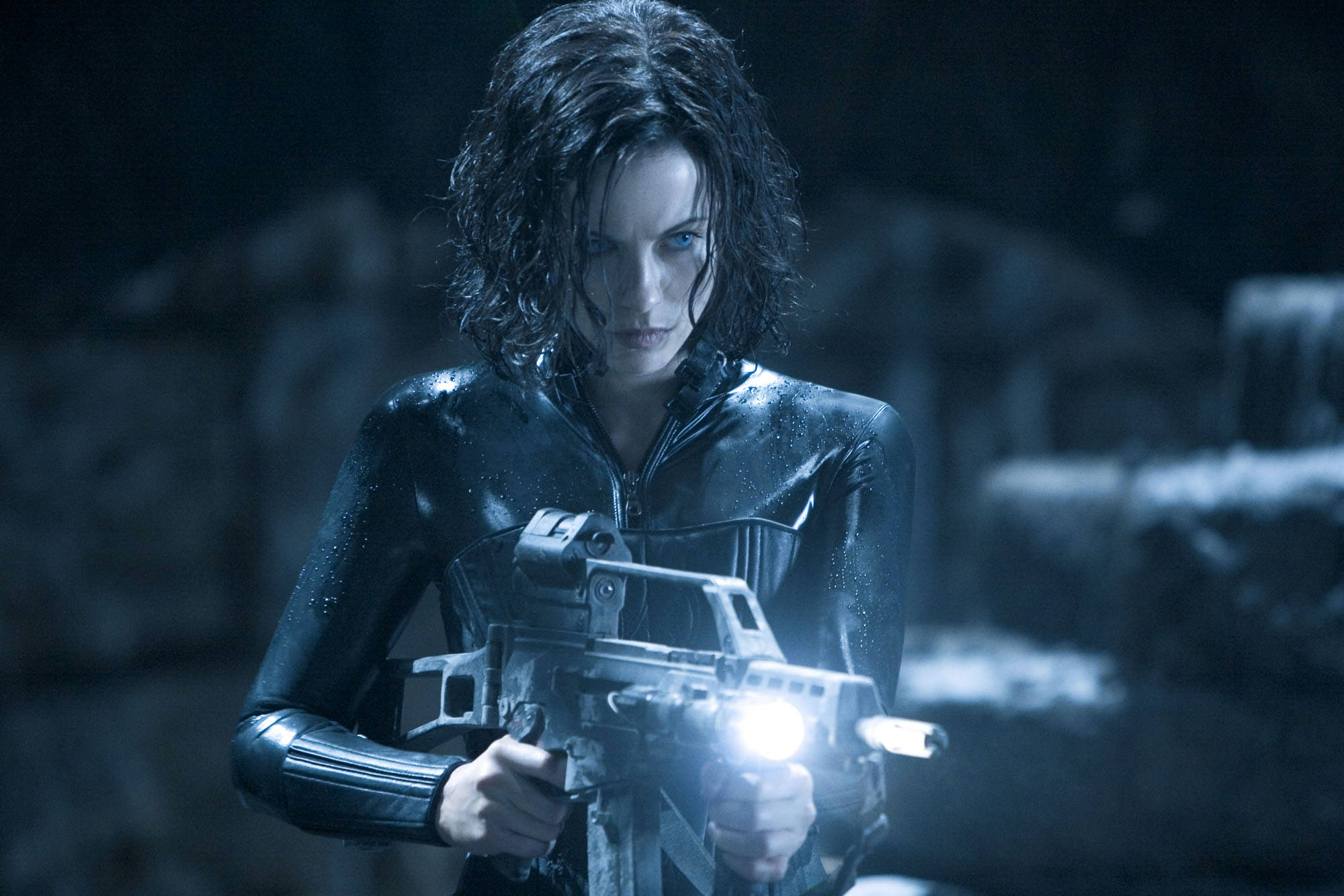Everything Wrong With Underworld: Evolution