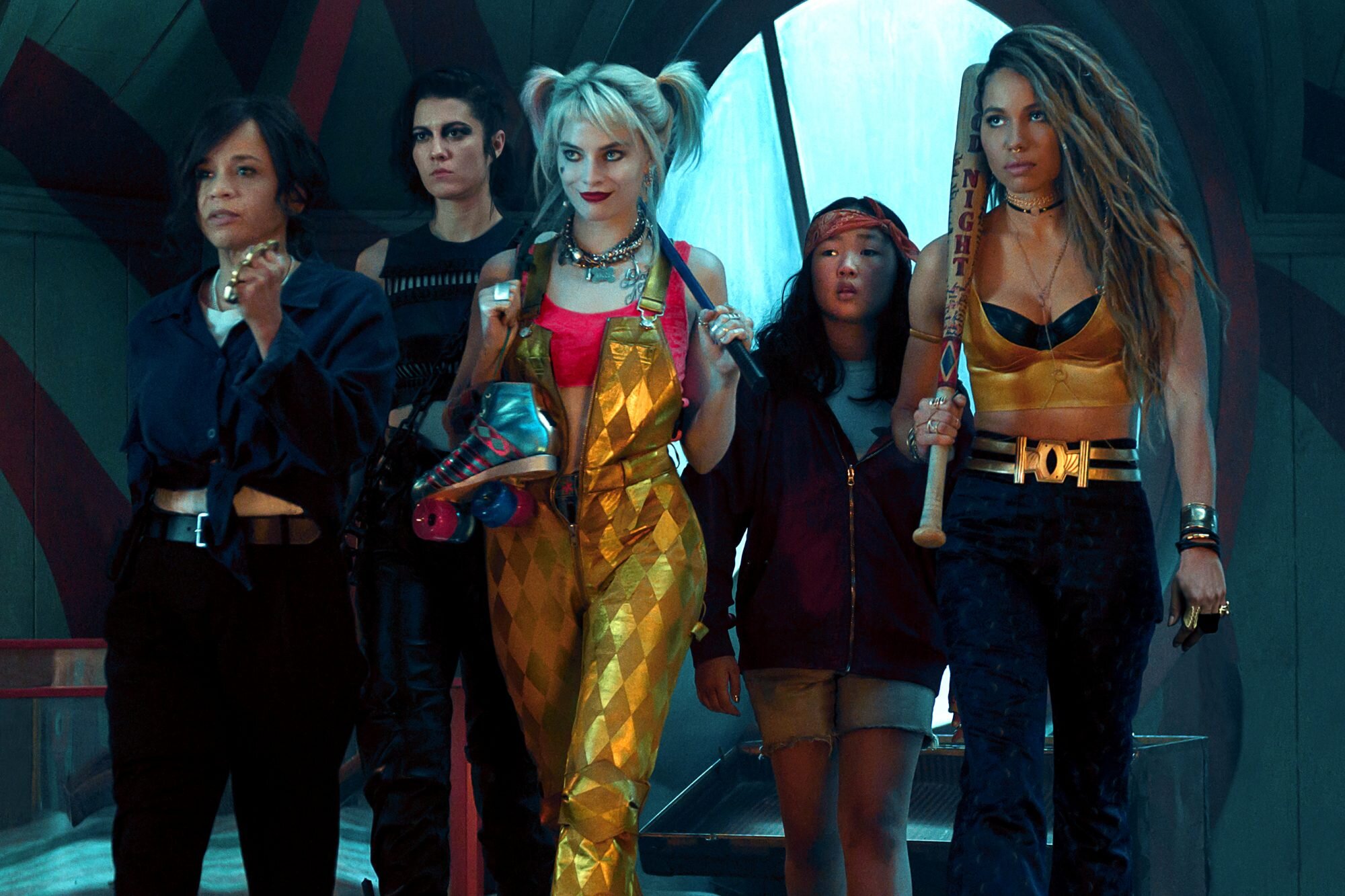 Everything Wrong With Birds of Prey In Harley Minutes Or Less