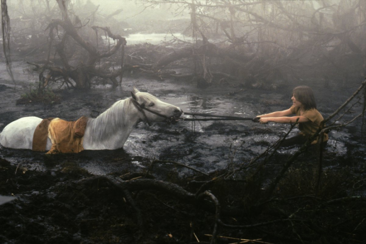 Everything Wrong With The NeverEnding Story In 20 Minutes Or Less