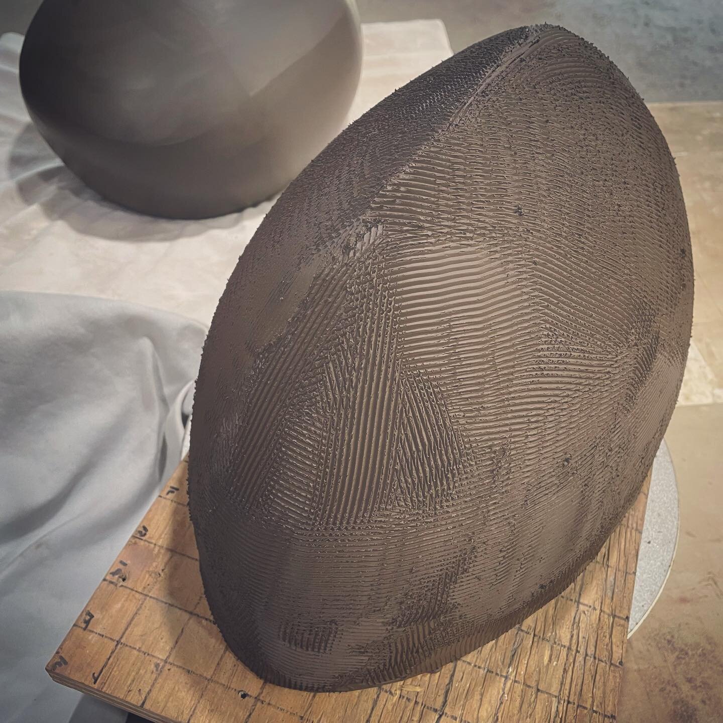 In Progress: New Forms&hellip; towards a larger format.

#process #coilbuild #altered #form #ceramics #sculpture #clayart #ceramicart #dwelling #clay #artist #climber #davidbrucestudio