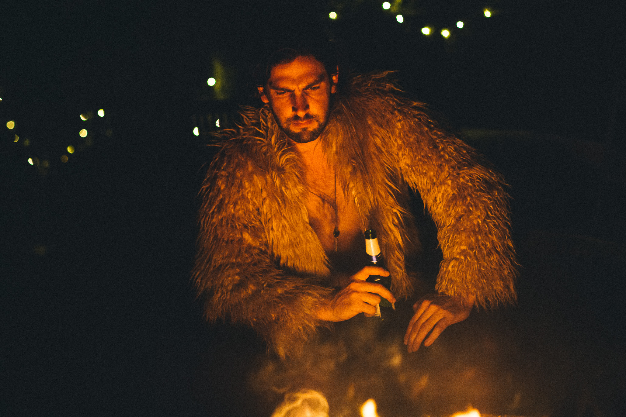 05.12.2016 Early Sunday mornings by the fire.